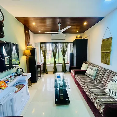Bandra - Spacious 2 Bhk- Close To Bkc. Mumbai