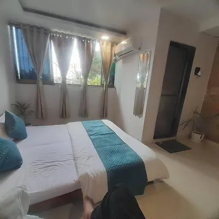Agrawal Bhavan 6bhk Apartment Mumbai
