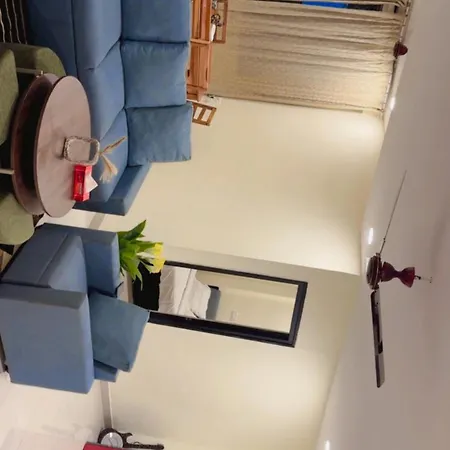 Pixiestays Flat In Andheri West Mumbai