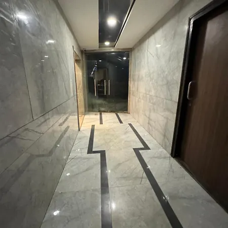 Pixiestays Flat In Andheri West * Mumbai