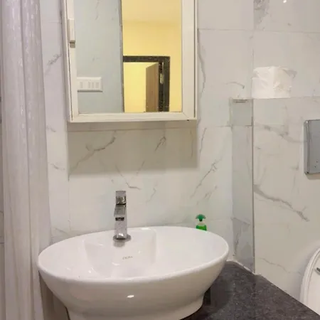 Apartment Pixiestays Flat In Andheri West *