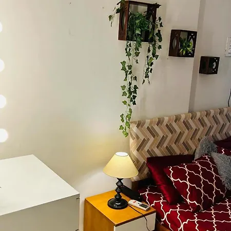 Homestay Secluded Mumbai