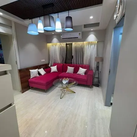 Pixiestays Goregaon West Mumbai