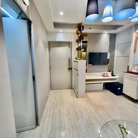 Pixiestays Goregaon West Apartment *