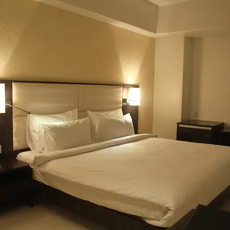 Beacon T2 3* Mumbai