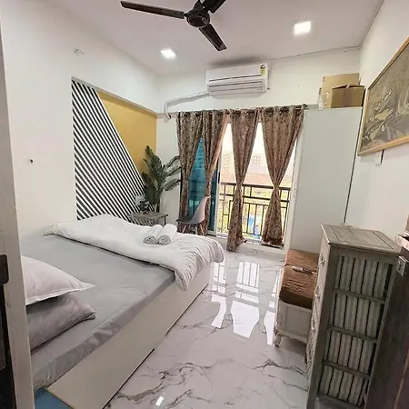 Chic - Bright 1 Bhk Close To Lilavati Hospital, Bandra West 602