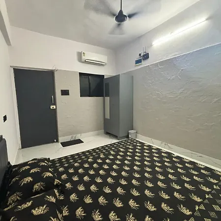 #1 Family Spacious Private In Heart Of Apartment Mumbai