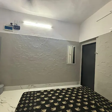 #1 Family Spacious Private In Heart Of *