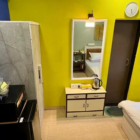 1 Bedroom Apartment- Close To Bkc *
