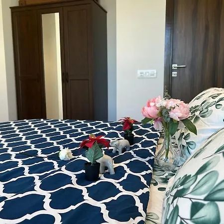 1bhk In Hiranandani Powai C Mumbai