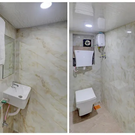 Capsule hotel Parle