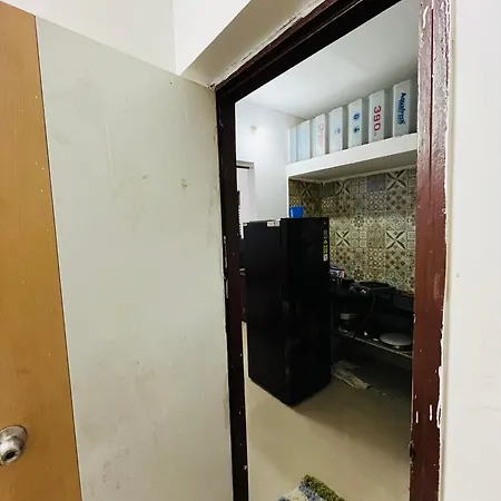 Ak Homez Hostel Mumbai