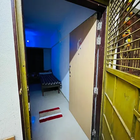 Hostel Ak Homez Mumbai