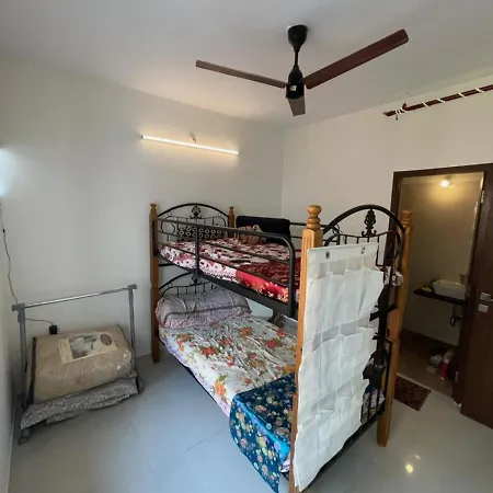 Apartment Economical 1bhk On Western Highway