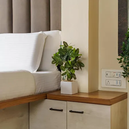 Imperial Premium Khar W Apartment Mumbai