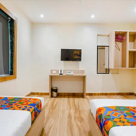 Hotel Riza International - Nr Nesco Exhibition Centre 3*