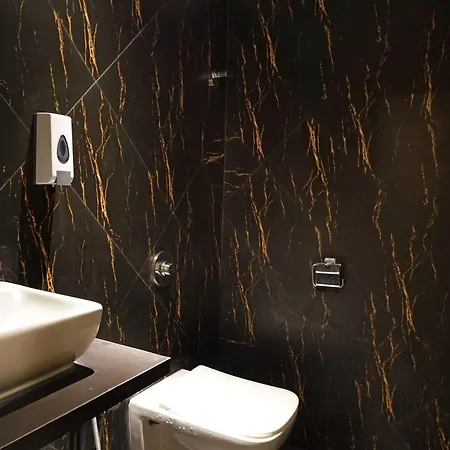 Nest Hotel