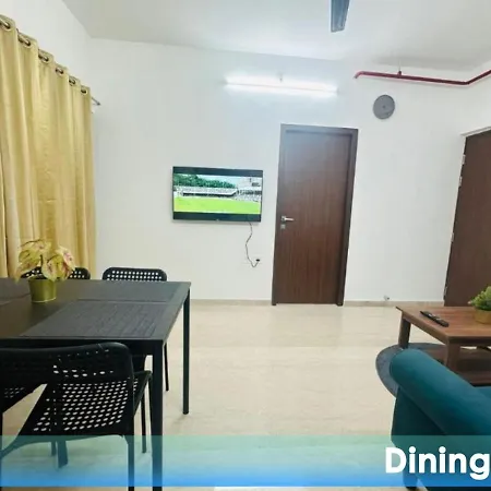 2bhk Service In Malad By Florastays Apartment