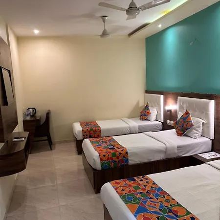 Atlas Plaza Hotel 3*
