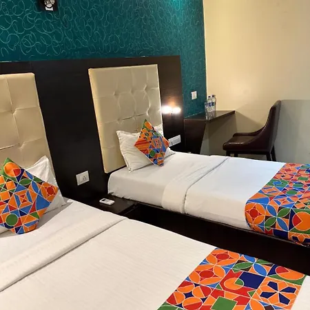 Hotel Atlas Plaza 3*