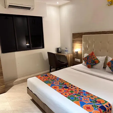 Atlas Plaza Hotel 3*