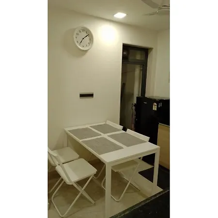 Apartment 1bhk Service In Bkc By Florastay *