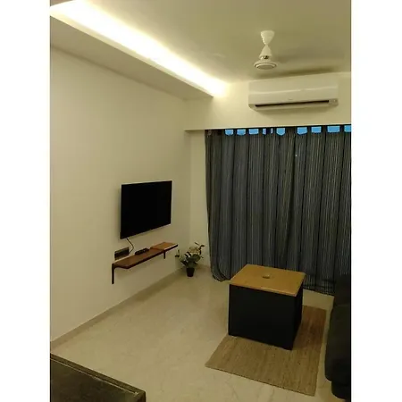 1bhk Service In Bkc By Florastay