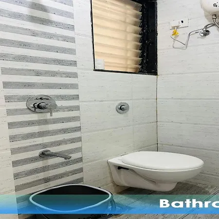 Apartment 1br Service In Parel By Florastay Mumbai