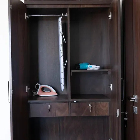 Skyline View 2bhk Near Oberoi Mall & Nesco *