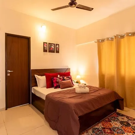 Skyline View 2bhk Near Oberoi Mall & Nesco * Mumbai