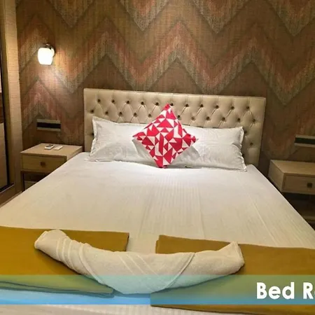 1bhk Service In Bkc By Florastay *