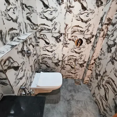 Golden Tree Hotel Mumbai