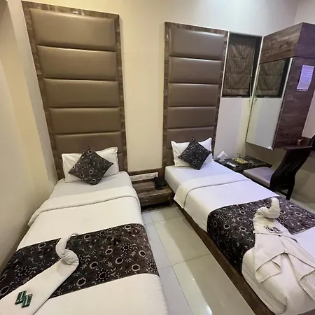 Magnet T-2 Hotel 3*