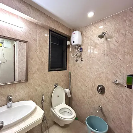 The Ruby Abode ! Premium 1 Bhk Santacruz *