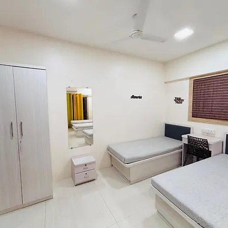 Dare Hostelz Hostel *