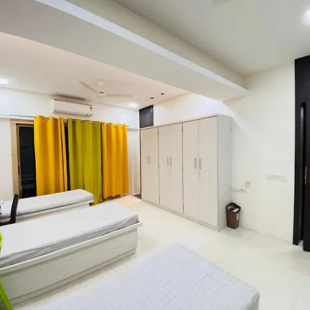 Dare Hostelz