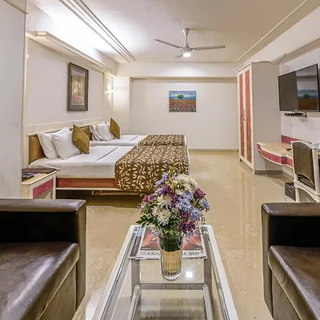Regal Enclave 3*