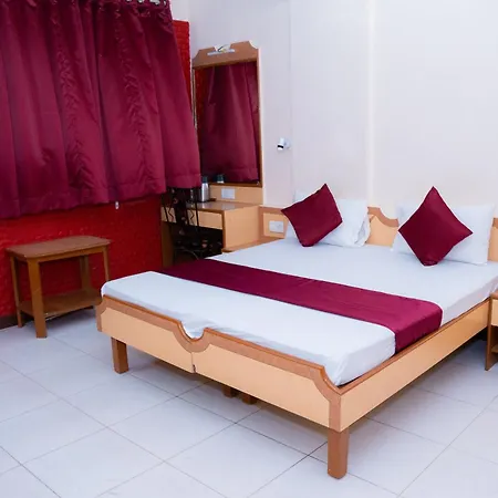 Hotel Saigal *