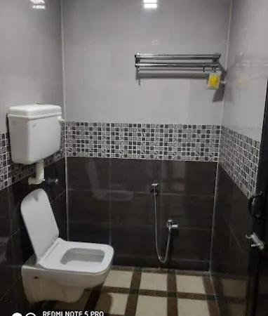 Punja's Residency Guest house *