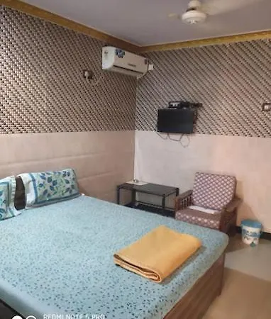 Guest house Punja's Residency