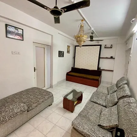 1bhk Available At New Link Road, Oshiwara
