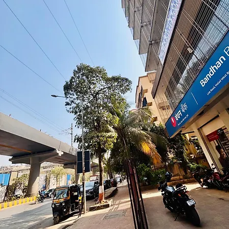 Hsquare Service Malad Bed & Breakfast Mumbai