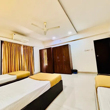 Hsquare Service Malad Bed & Breakfast