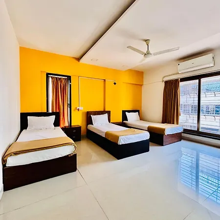 Bed & Breakfast Hsquare Service Malad Mumbai