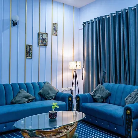 Staeg Bel-air Apartment