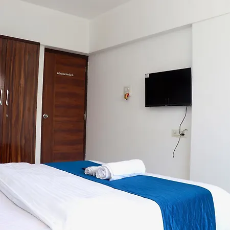 Zenith Homes - Boomerang Aparthotel
