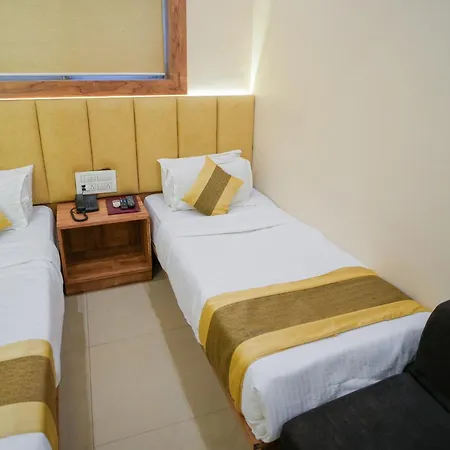 Skylink Hospitality Mahalaxmi 3*
