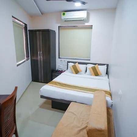 Hotel Skylink Hospitality Mahalaxmi Mumbai
