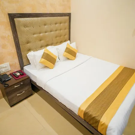 Skylink Hospitality Mahalaxmi Mumbai