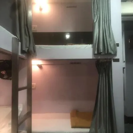 New Address -1 Min-seepz Metro Station Hostel Mumbai